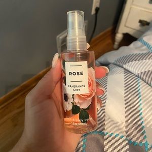Mini bath and body works perfume
